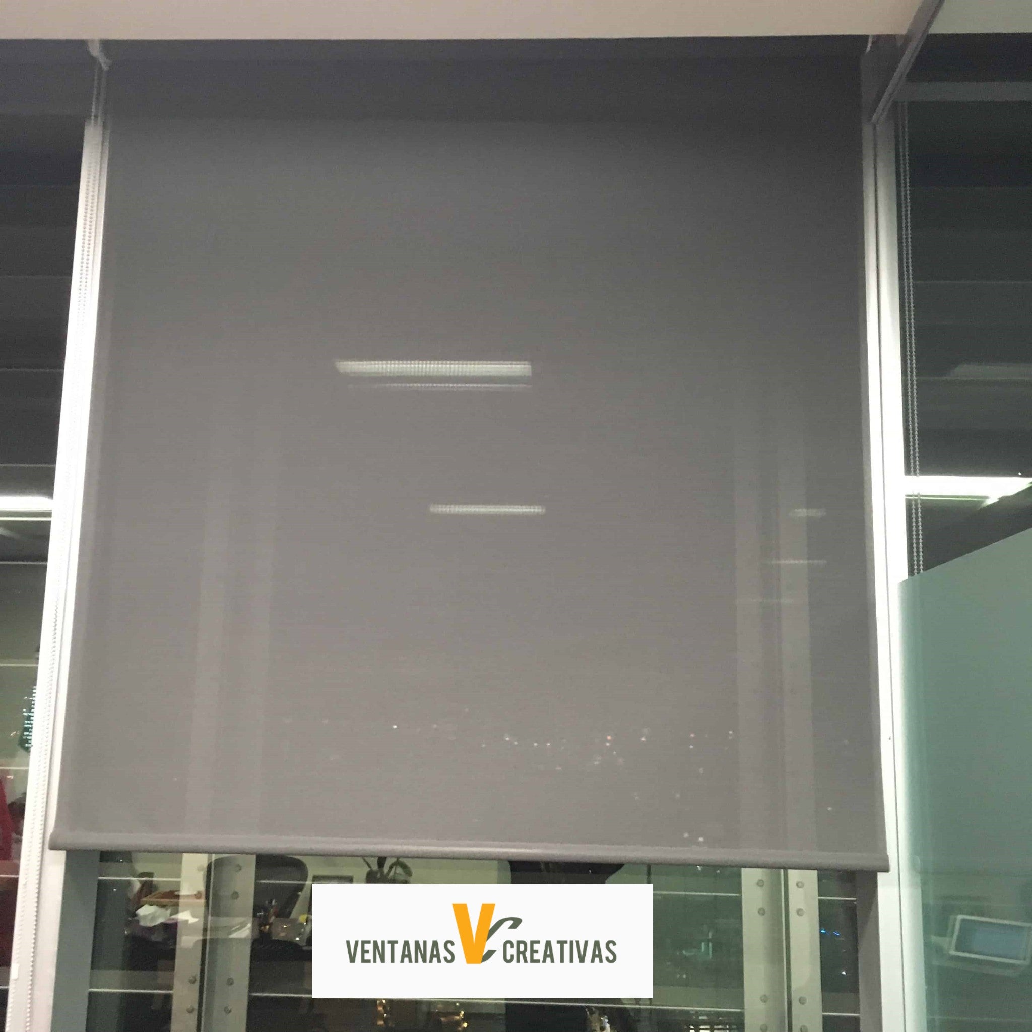 Tela Screen Soft color Charcoal Gret