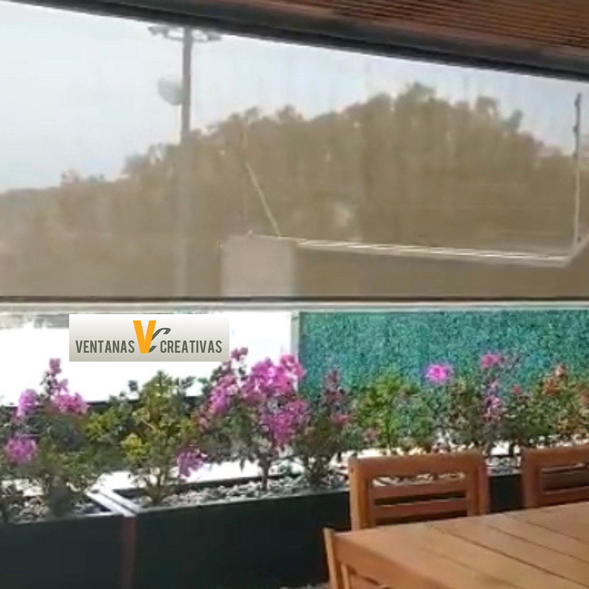 Enrollable Linea Screen Milan